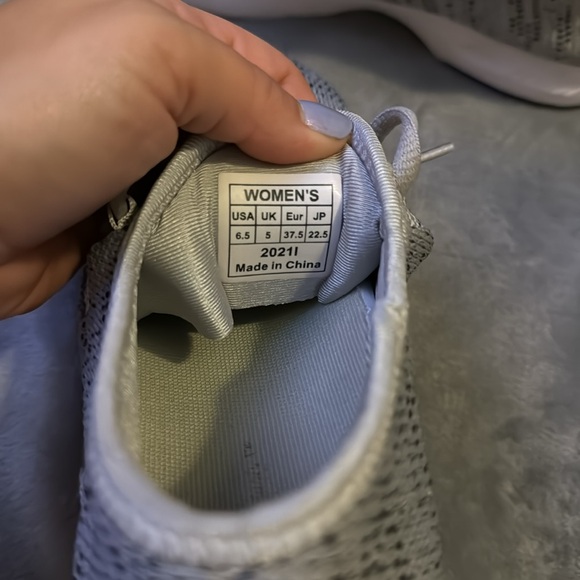 Strikeforce Bowling Shoes 6.5 - Picture 7 of 7